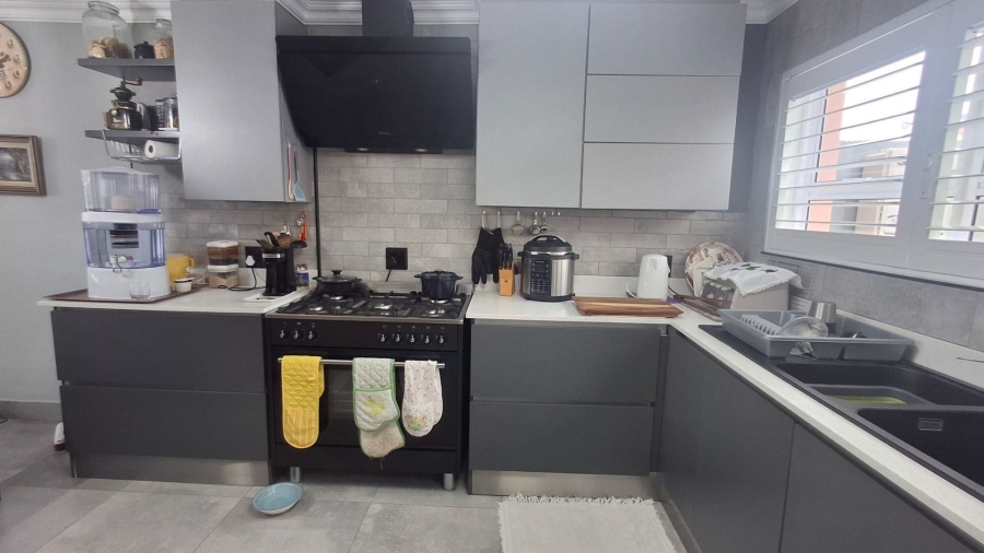 2 Bedroom Property for Sale in Gouritsmond Western Cape